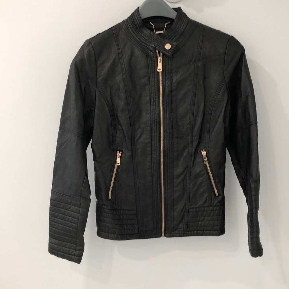Faux leather Black with Gold details by LA COALITION